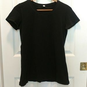 Lululemon workout top